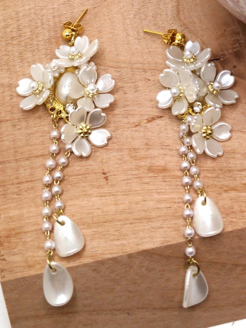 White Floral Wedding Bridal Earrings with Pearl Accents